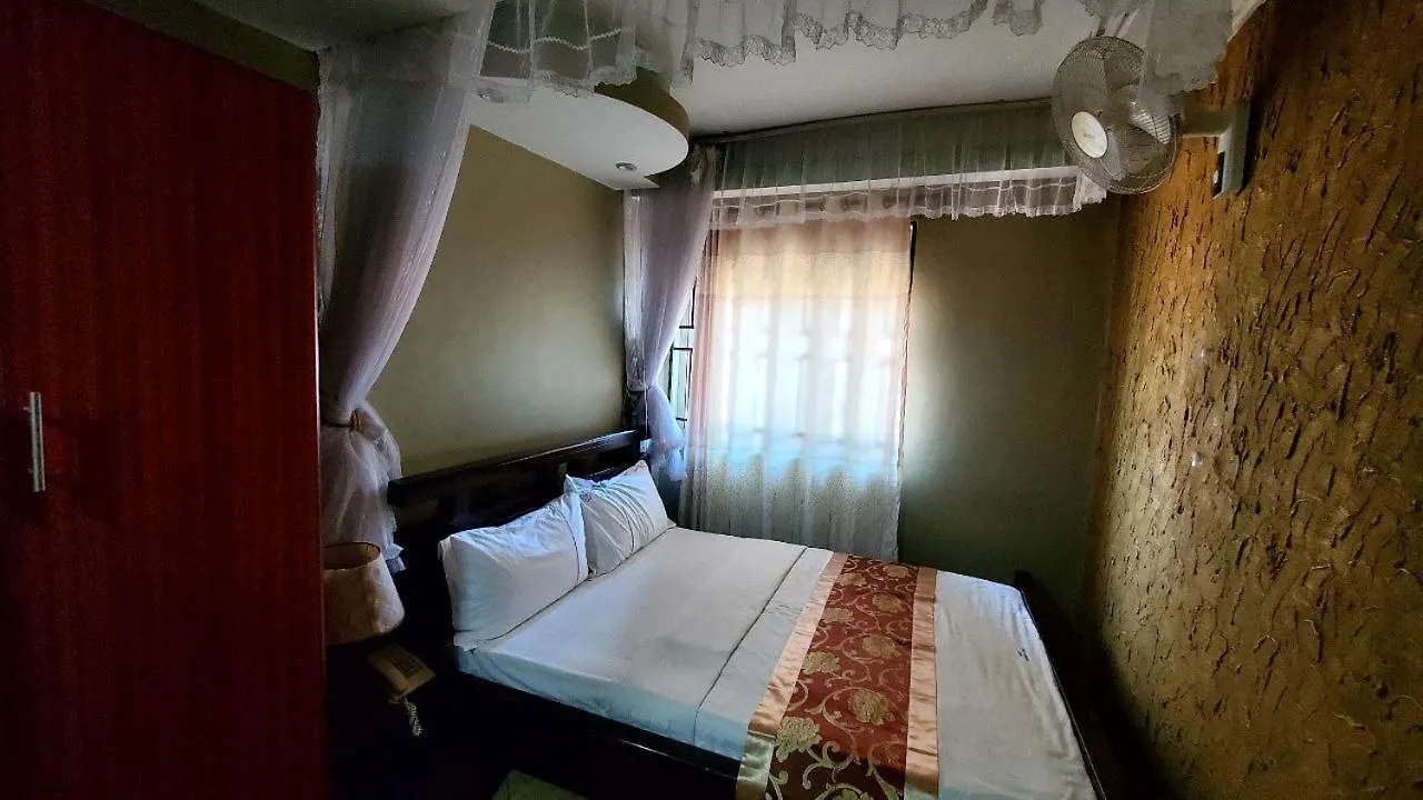 Szálloda Chello Suites Kampala